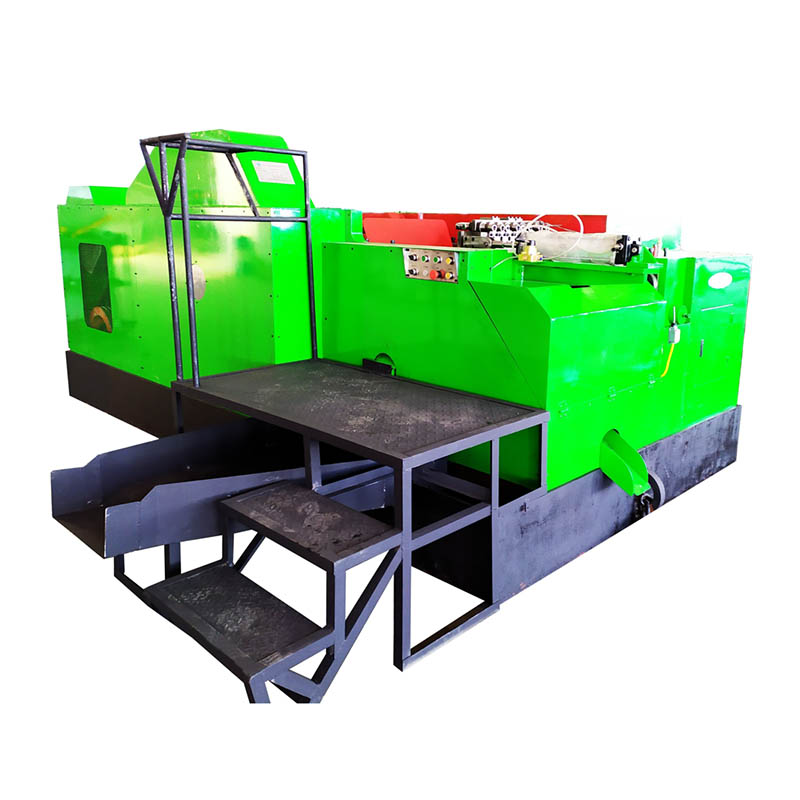 Máquina de formação de nozes quadrados